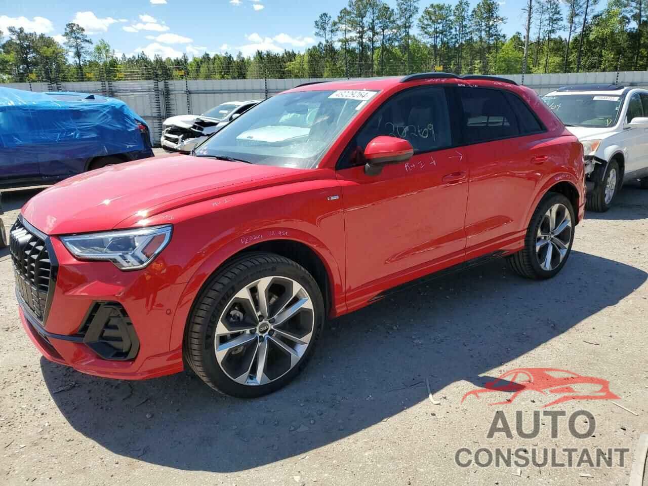 AUDI Q3 2021 - WA1EECF35M1021950