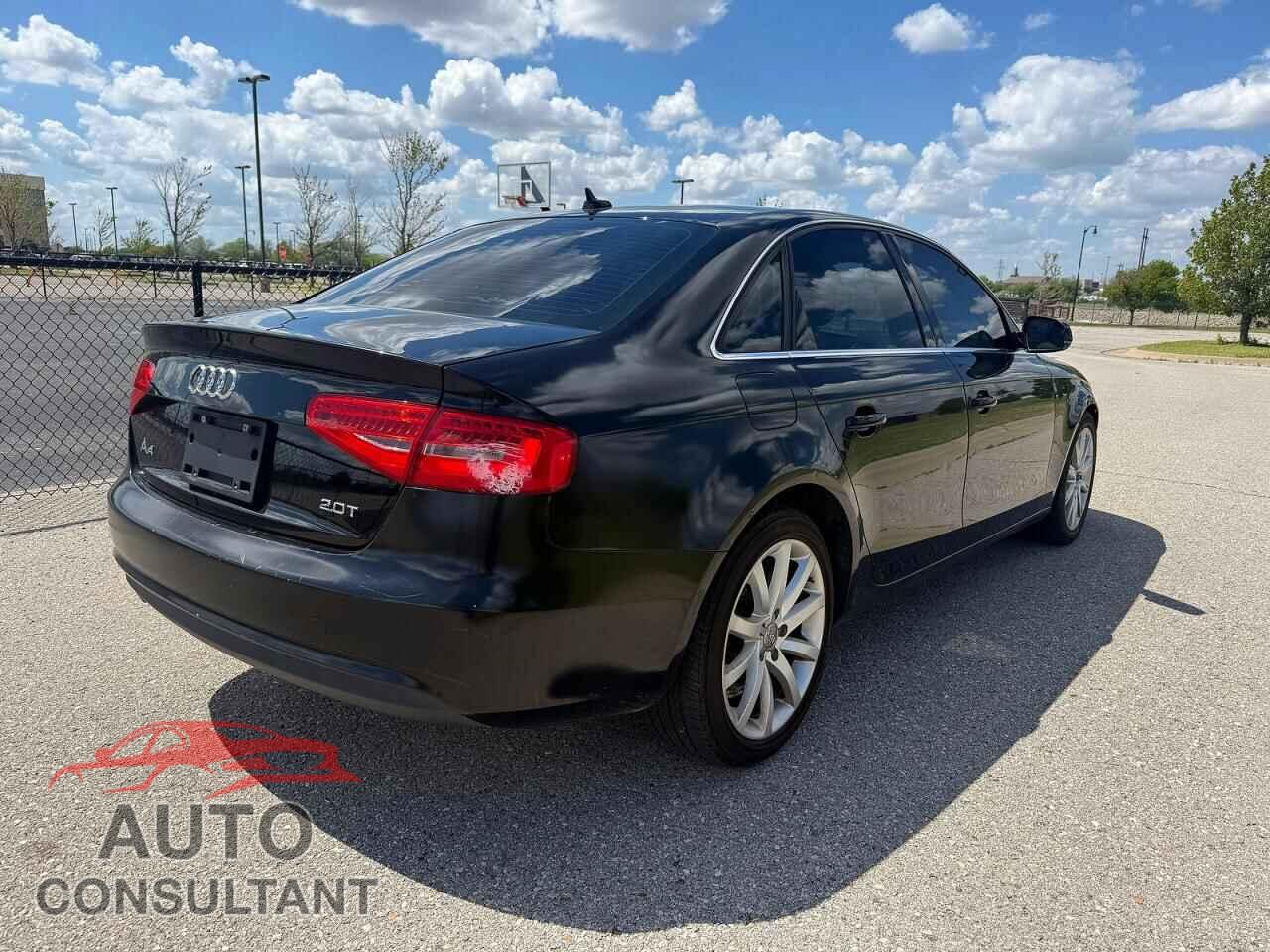 AUDI A4 2013 - WAUEFAFL5DA165308
