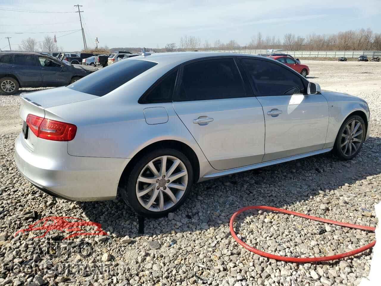 AUDI A4 2014 - WAUDFAFL3EA079525