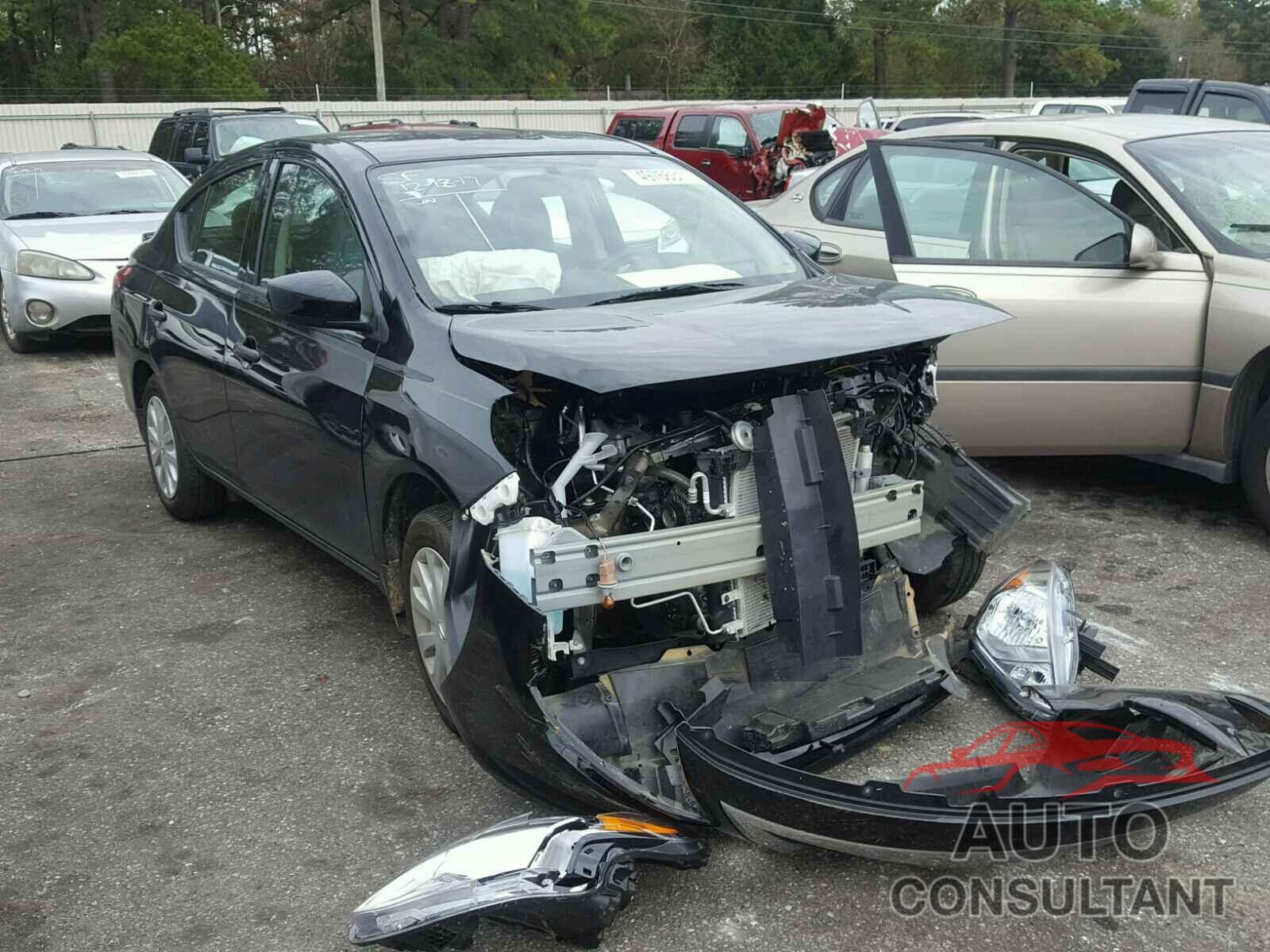 NISSAN VERSA 2017 - 3N1CN7AP6HL821706
