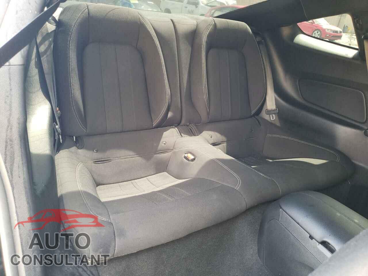 FORD MUSTANG 2021 - 1FA6P8CF2M5110230