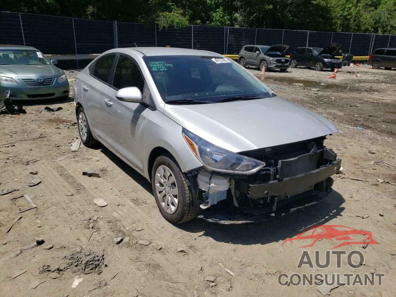 HYUNDAI ACCENT 2018 - 3KPC24A33JE015026