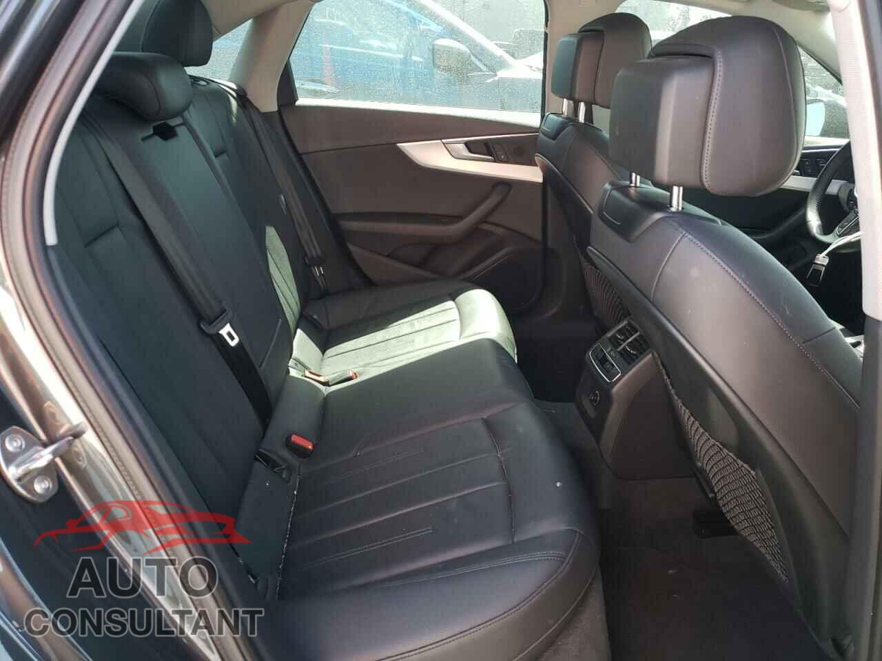 AUDI A4 2018 - WAUKMAF48JA067192