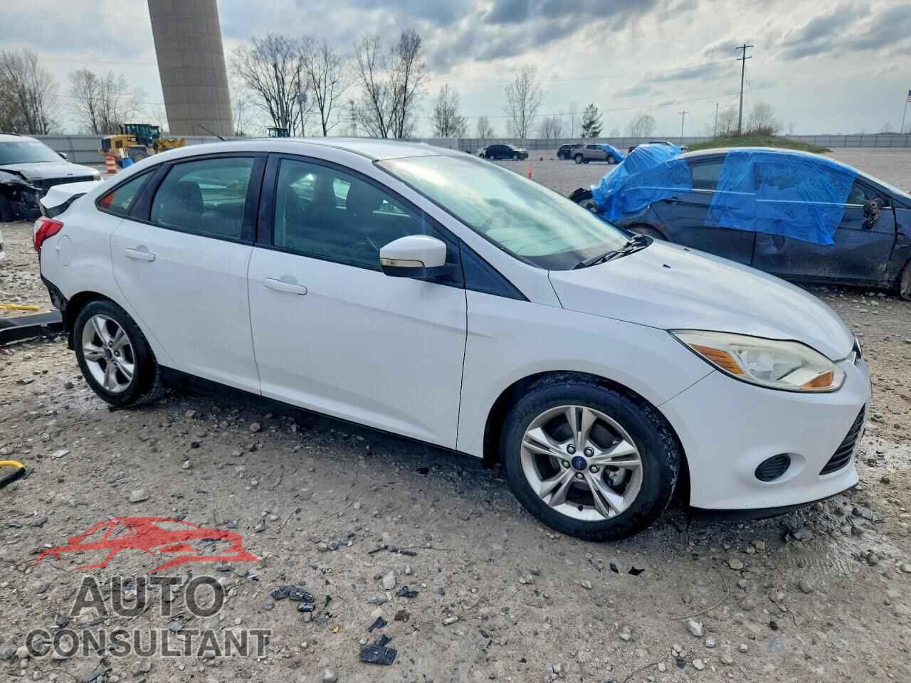 FORD FOCUS 2014 - 1FADP3F23EL216945