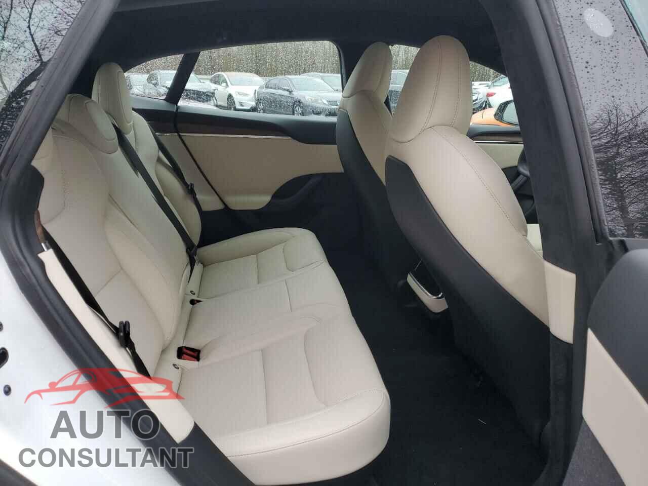 TESLA MODEL S 2022 - 5YJSA1E55NF460540
