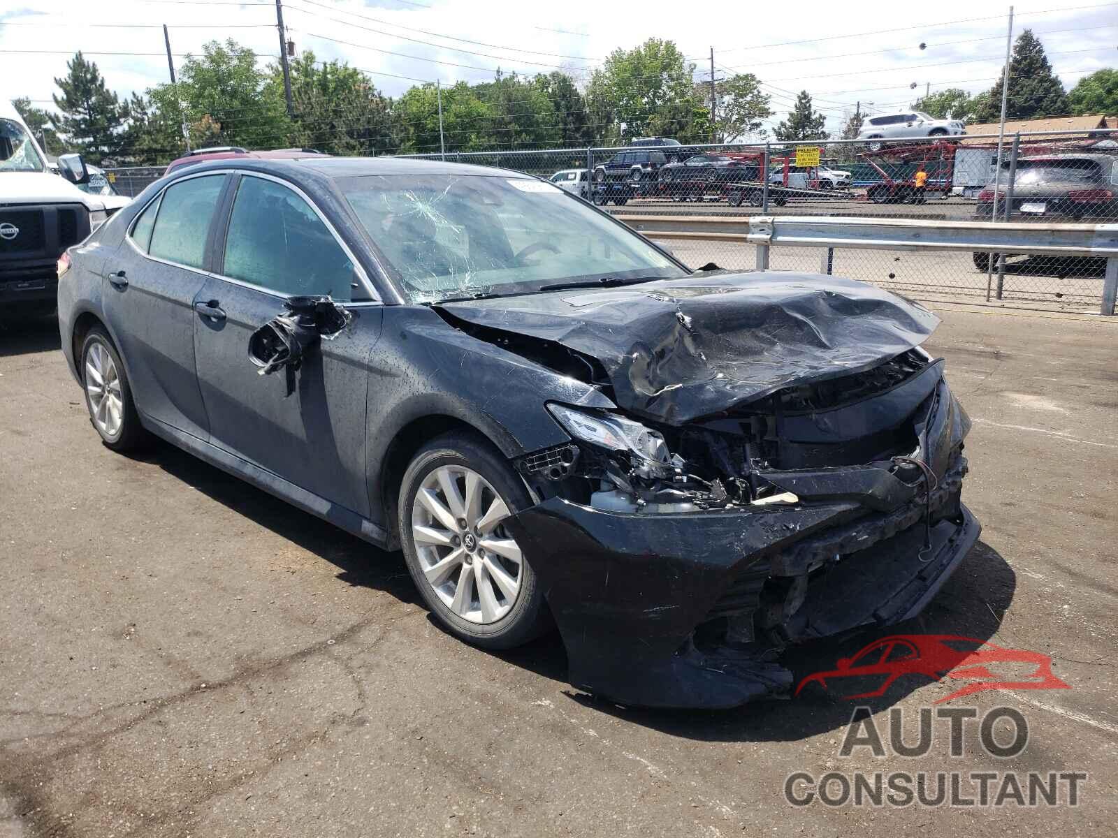 TOYOTA CAMRY 2018 - 4T1B11HK8JU596742