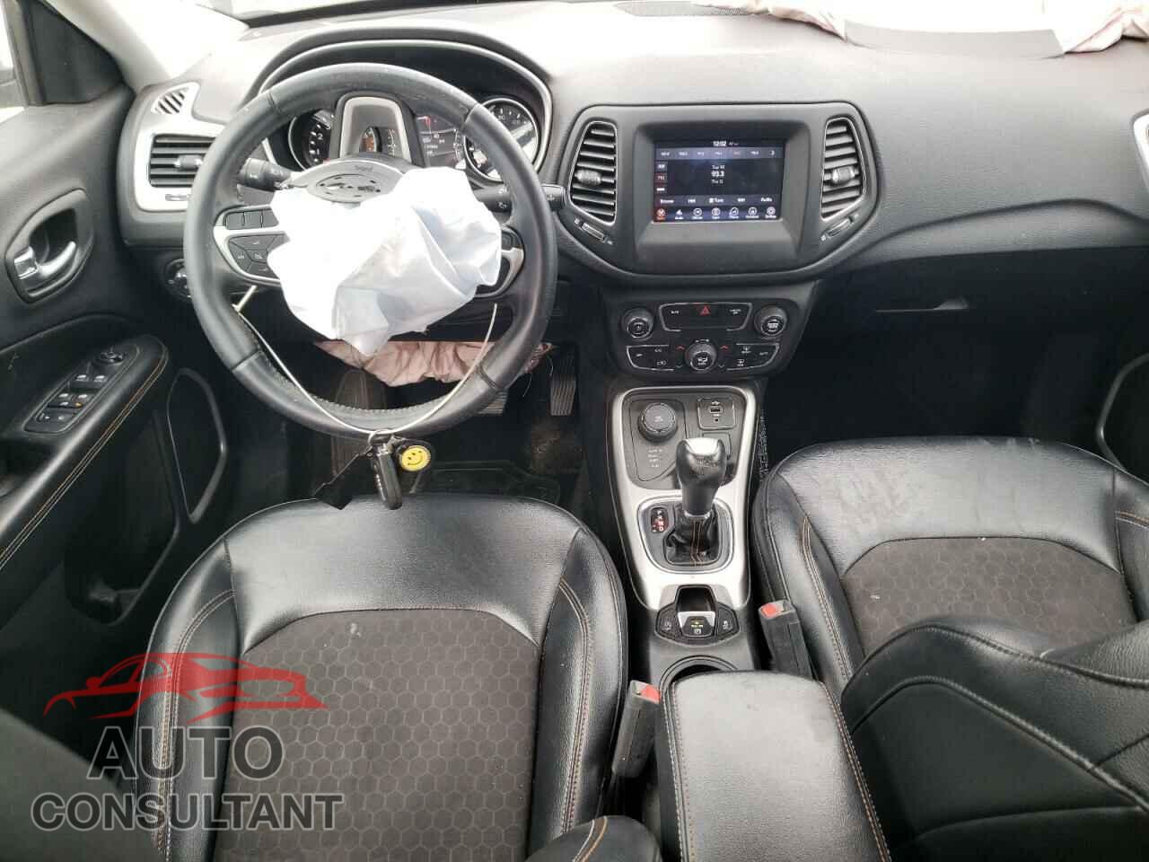 JEEP COMPASS 2017 - 3C4NJDBB1HT616913
