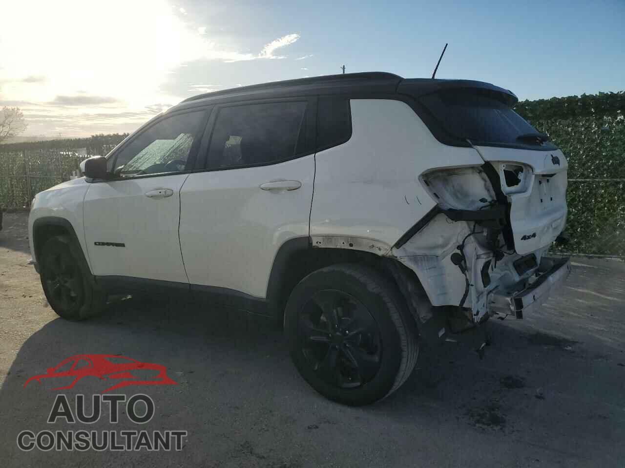 JEEP COMPASS 2018 - 3C4NJDBB6JT298809