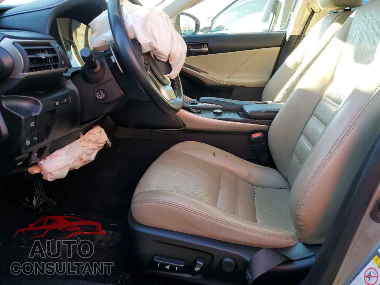 LEXUS IS 2017 - JTHCM1D20H5025173