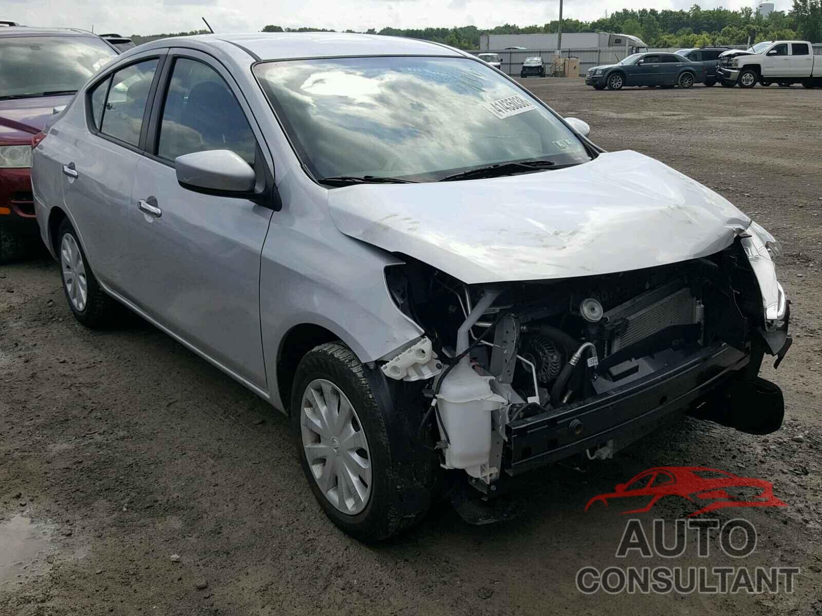 NISSAN VERSA 2017 - 3N1CN7AP0HK459717