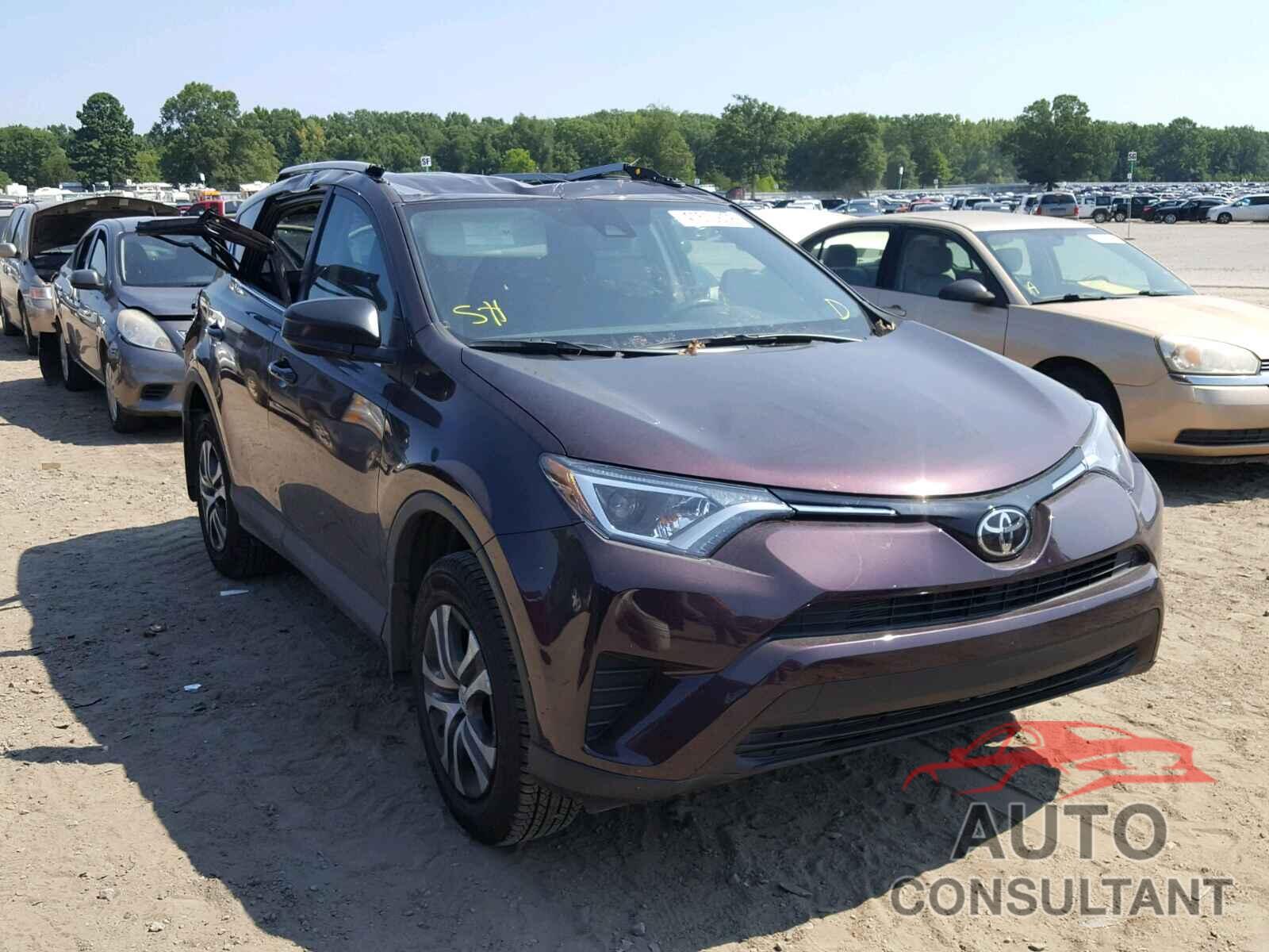 TOYOTA RAV4 LE 2018 - 2T3ZFREV6JW428635