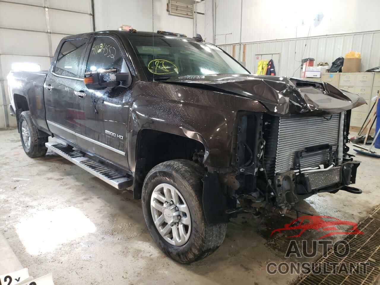 CHEVROLET SILVERADO 2018 - 1GC1KWEY7JF144871