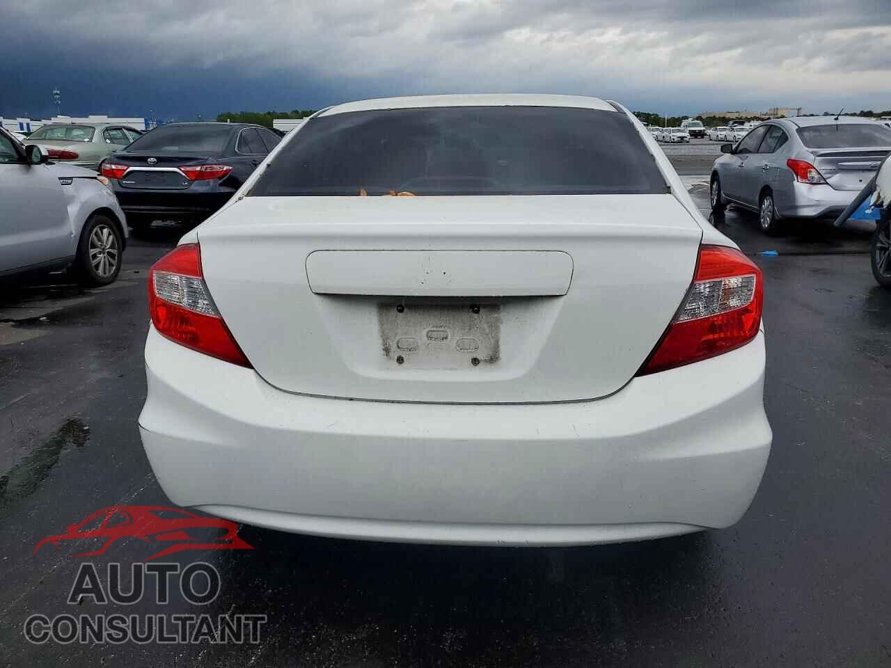 HONDA CIVIC 2012 - 2HGFB2F57CH328679