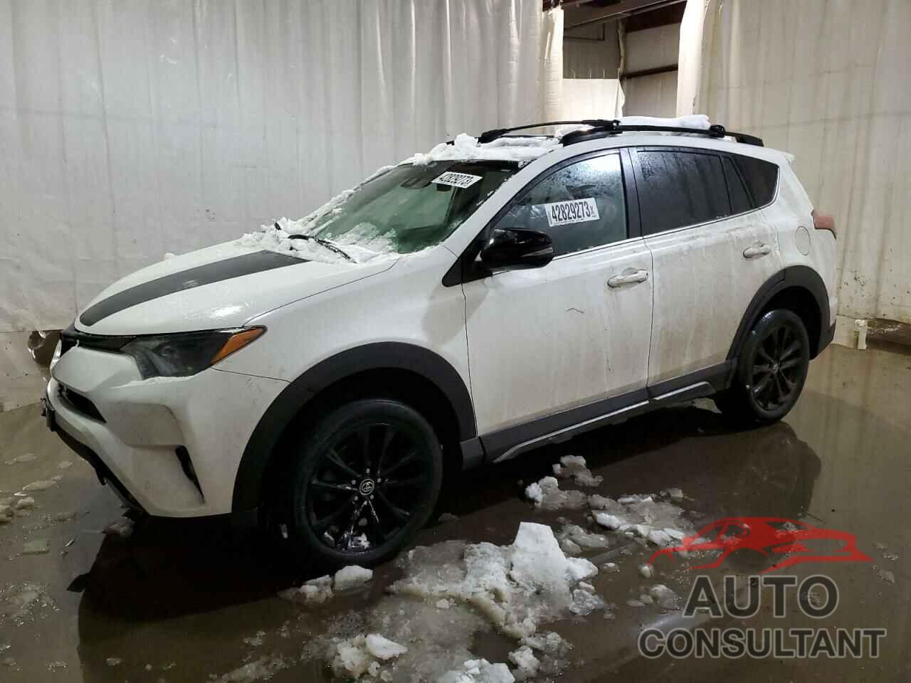 TOYOTA RAV4 2018 - 2T3RFREV5JW827407