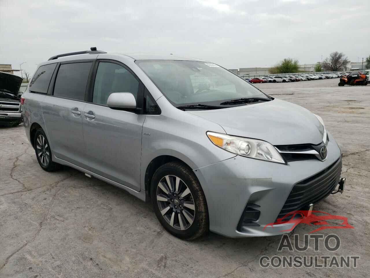 TOYOTA SIENNA 2018 - 5TDJZ3DCXJS198889