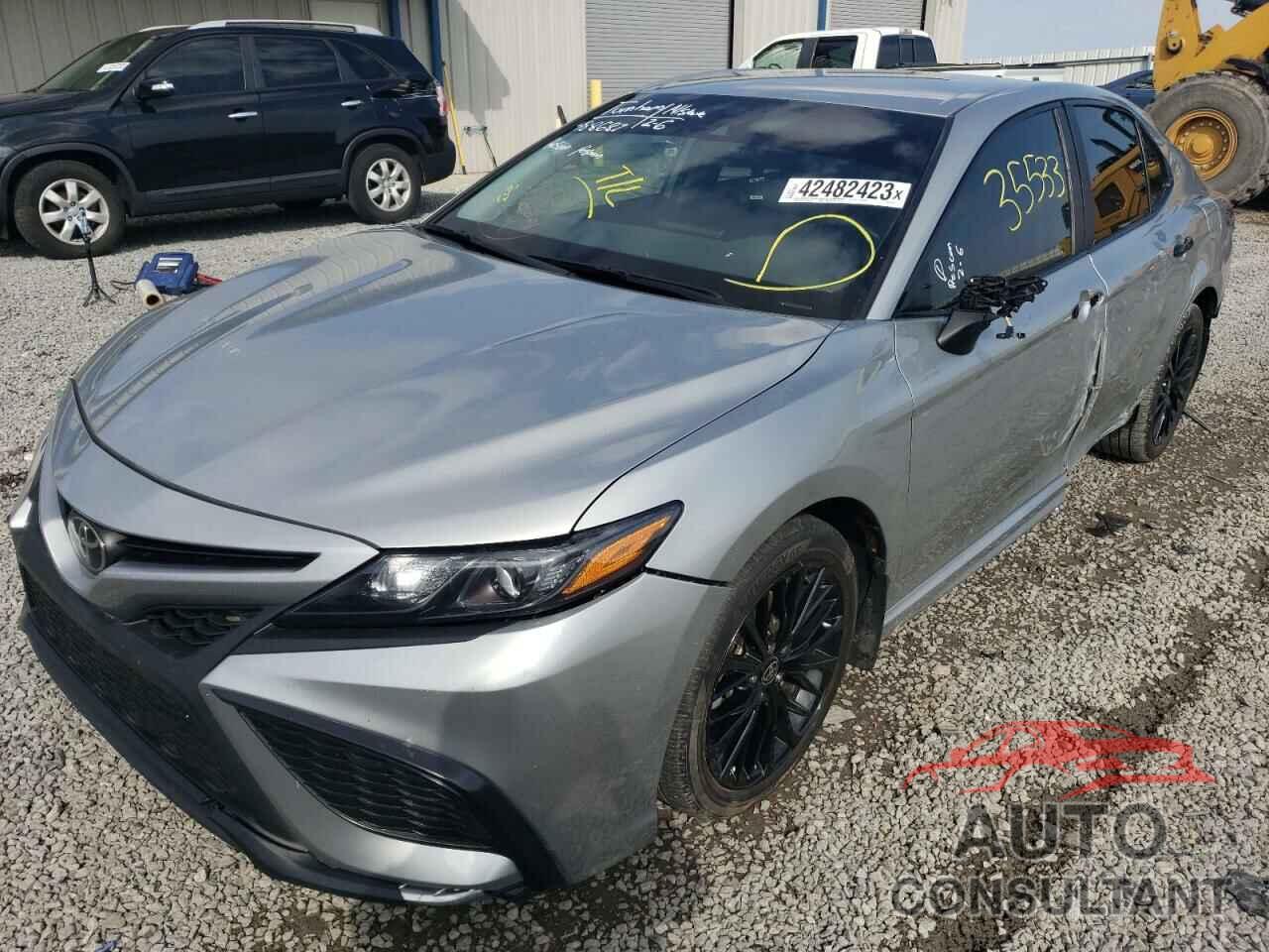 TOYOTA CAMRY 2021 - 4T1G11AK5MU461917
