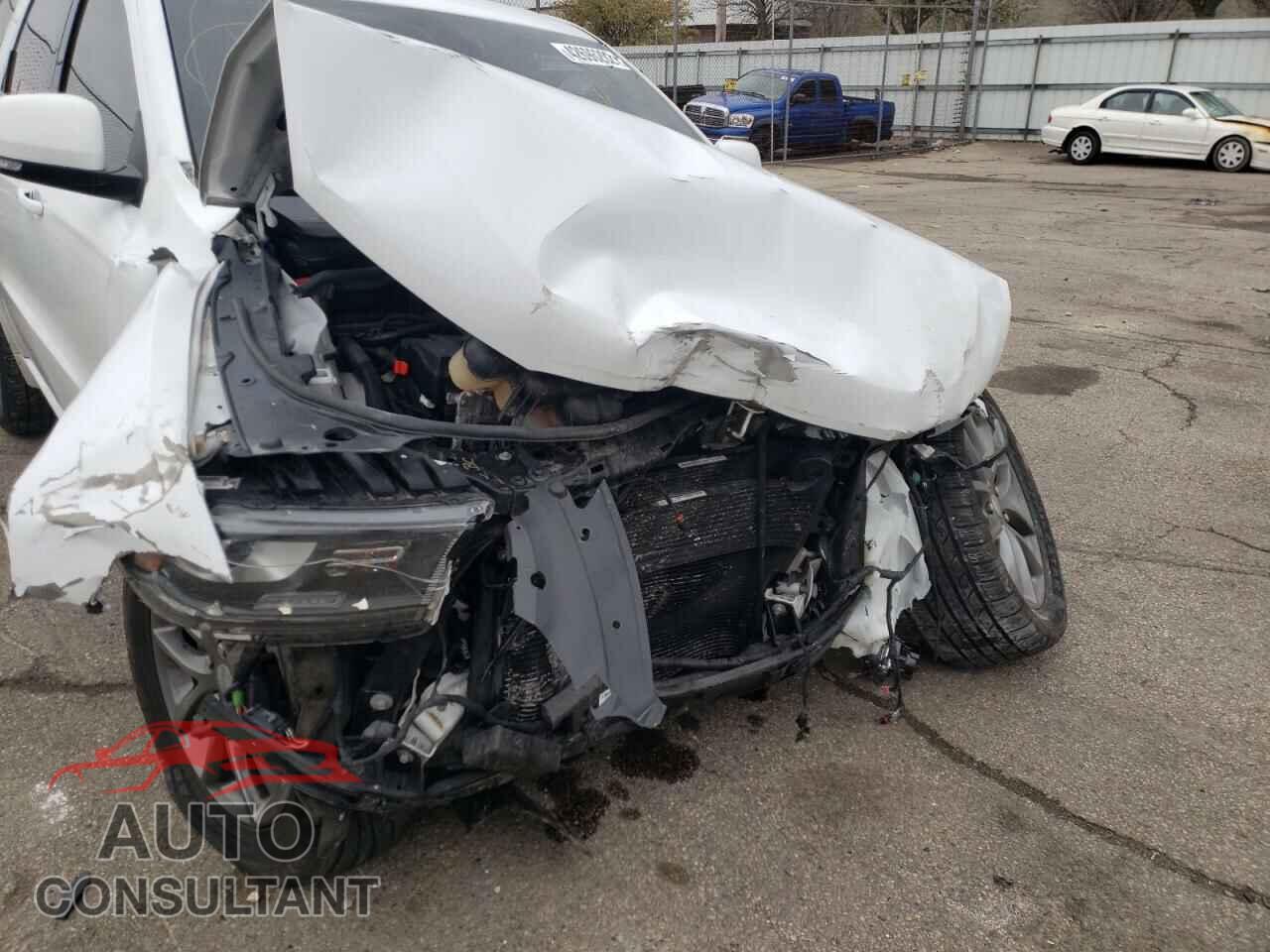 DODGE DURANGO 2018 - 1C4RDJDG5JC174333