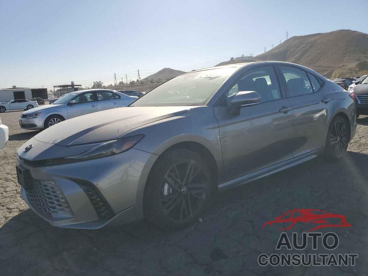 TOYOTA CAMRY 2025 - 4T1DAACK4SU506276