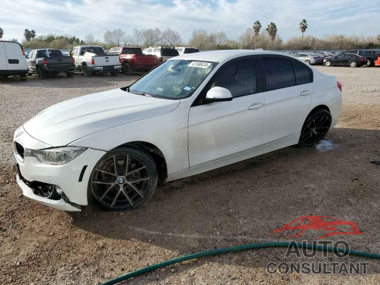 BMW 3 SERIES 2018 - WBA8A9C56JK622746