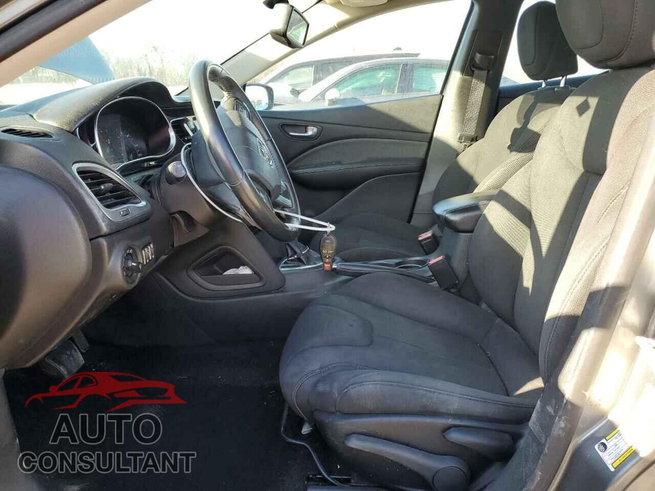 DODGE DART 2013 - 1C3CDFBA9DD330250