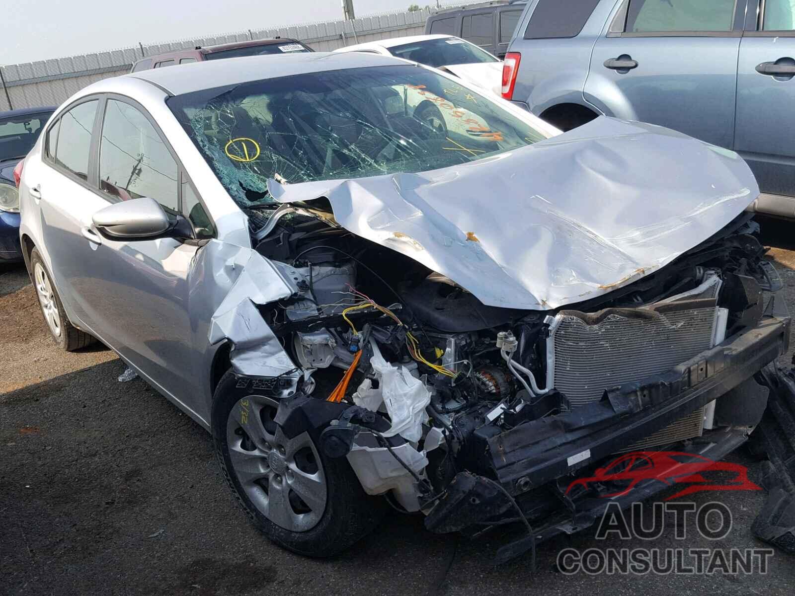 KIA FORTE 2016 - KNAFK4A69G5606440