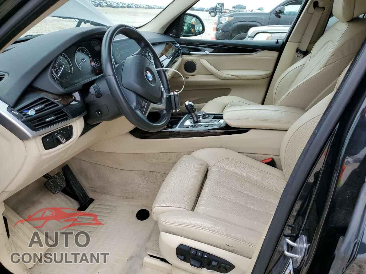 BMW X5 2015 - 5UXKR0C50F0P14790