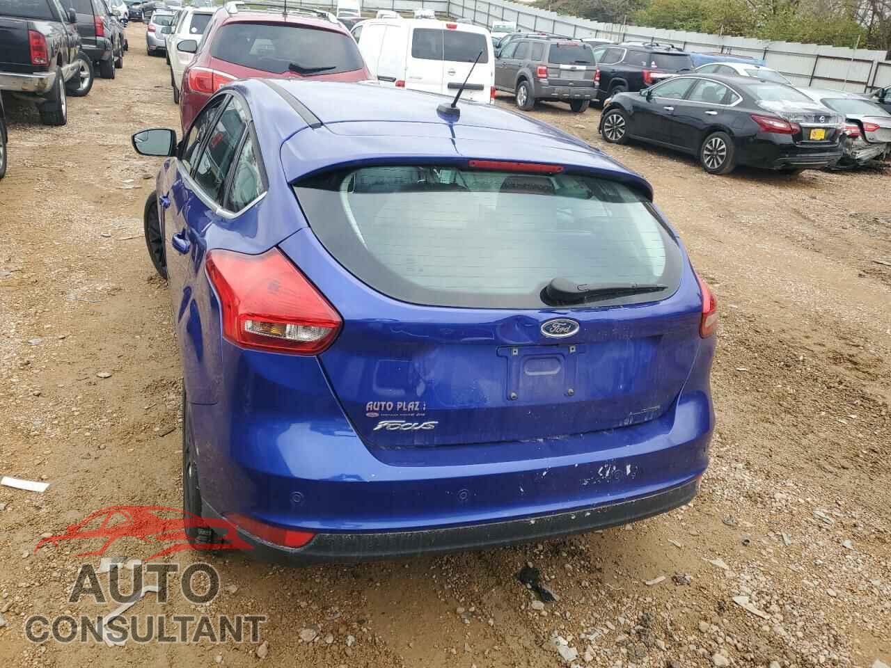FORD FOCUS 2015 - 1FADP3N27FL379956