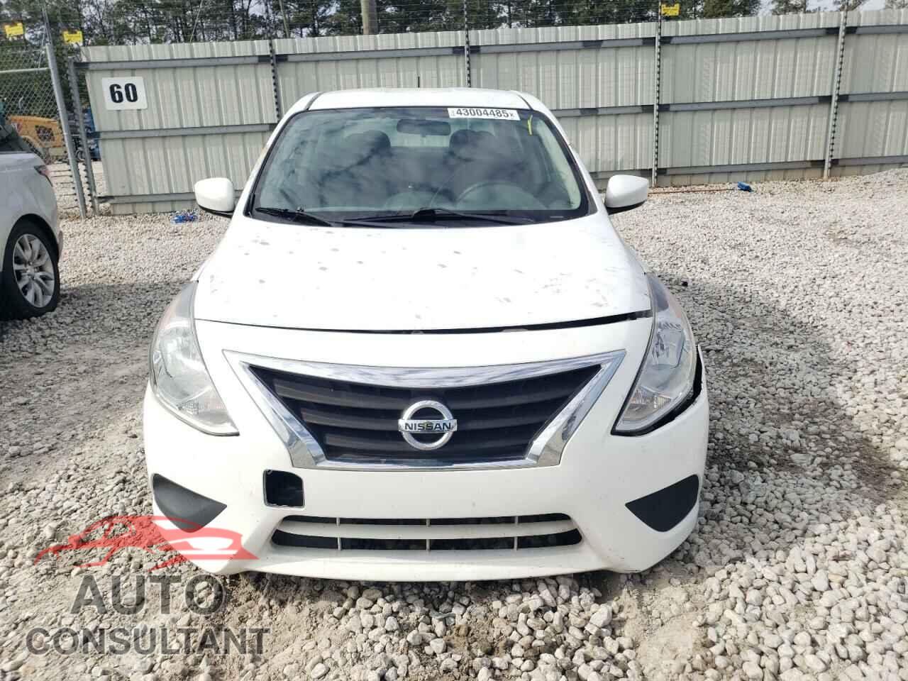 NISSAN VERSA 2017 - 3N1CN7AP6HL880559