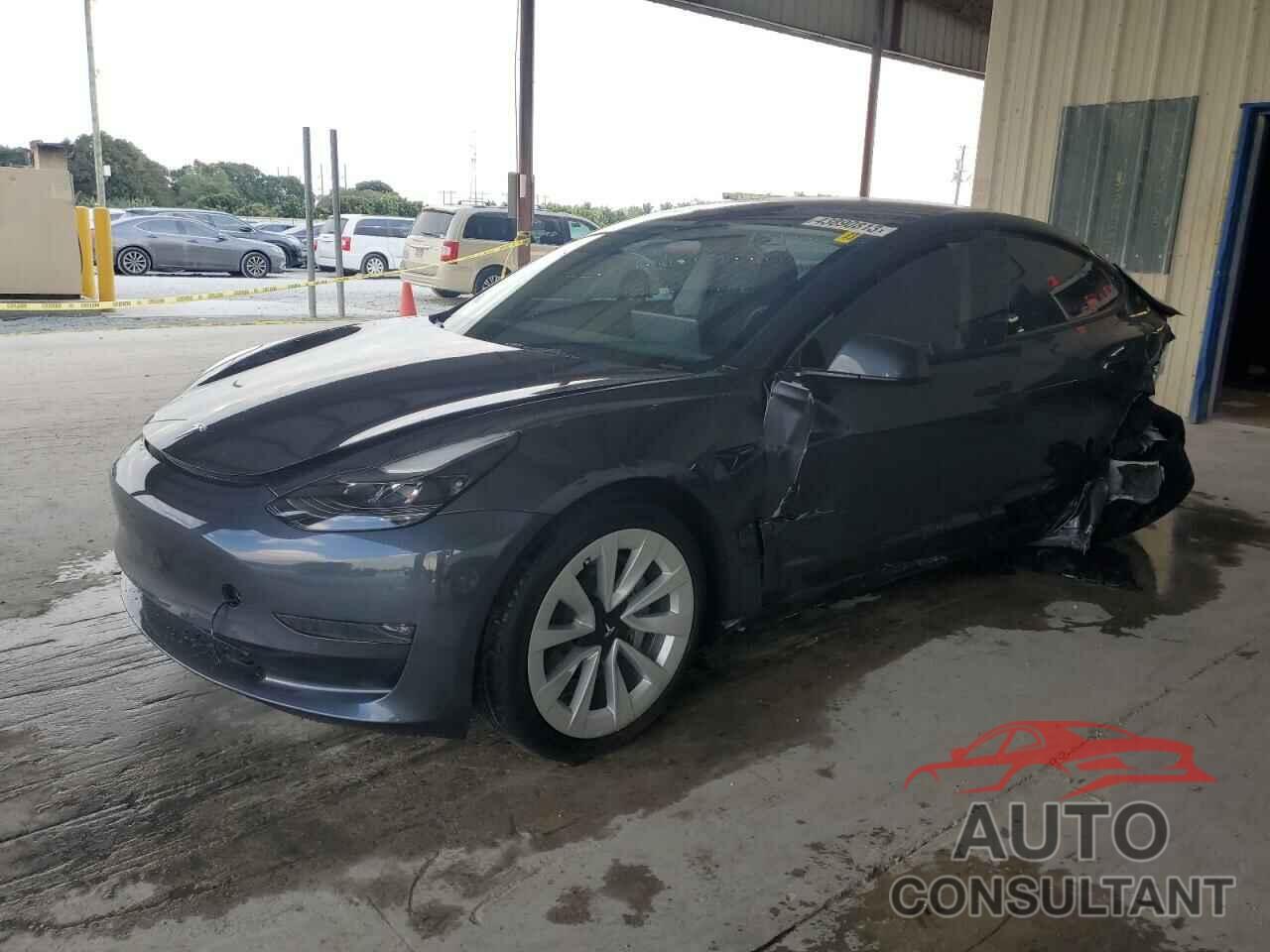 TESLA MODEL 3 2022 - 5YJ3E1EB5NF272552