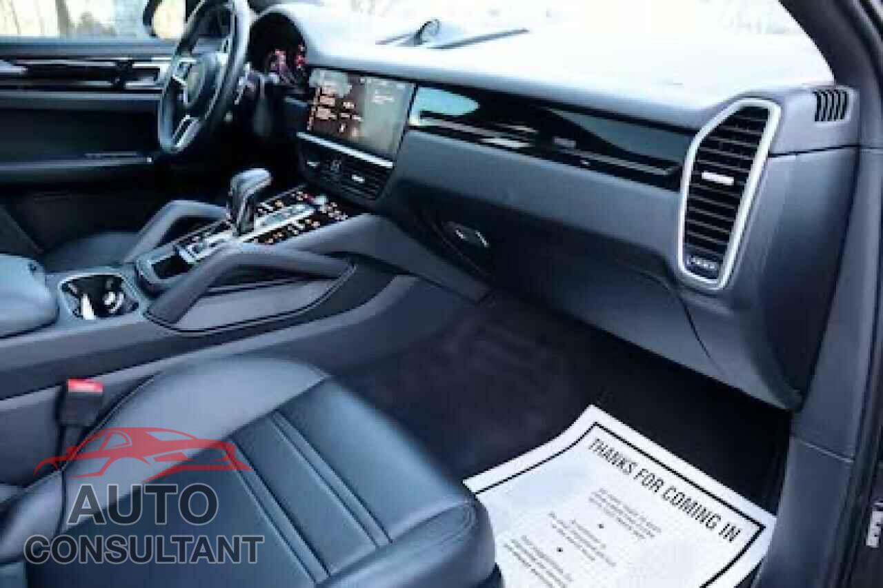 PORSCHE CAYENNE 2021 - WP1BA2AY7MDA43625