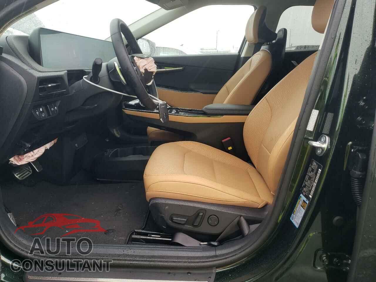KIA EV6 LIGHT 2023 - KNDC3DLC0P5152245