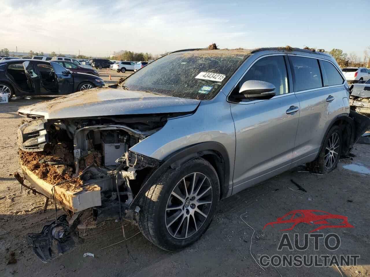 TOYOTA HIGHLANDER 2017 - 5TDKZRFH8HS197833