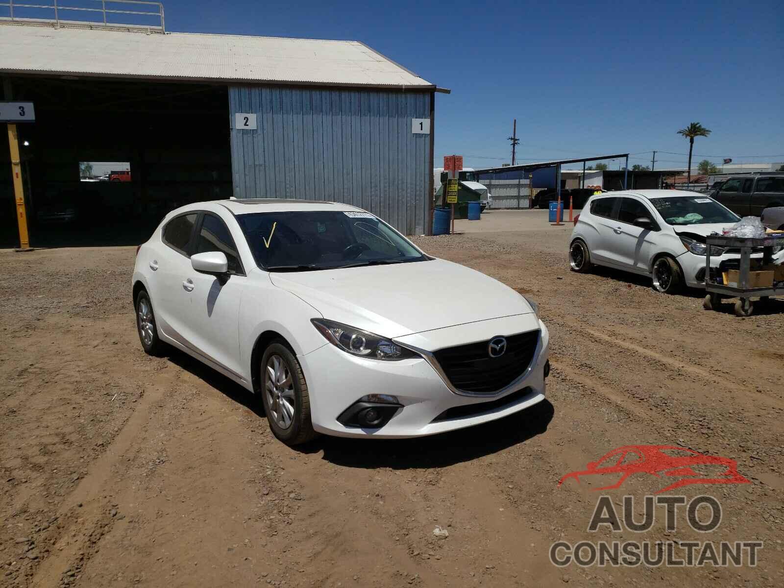 MAZDA 3 2016 - JM1BM1M77G1344195