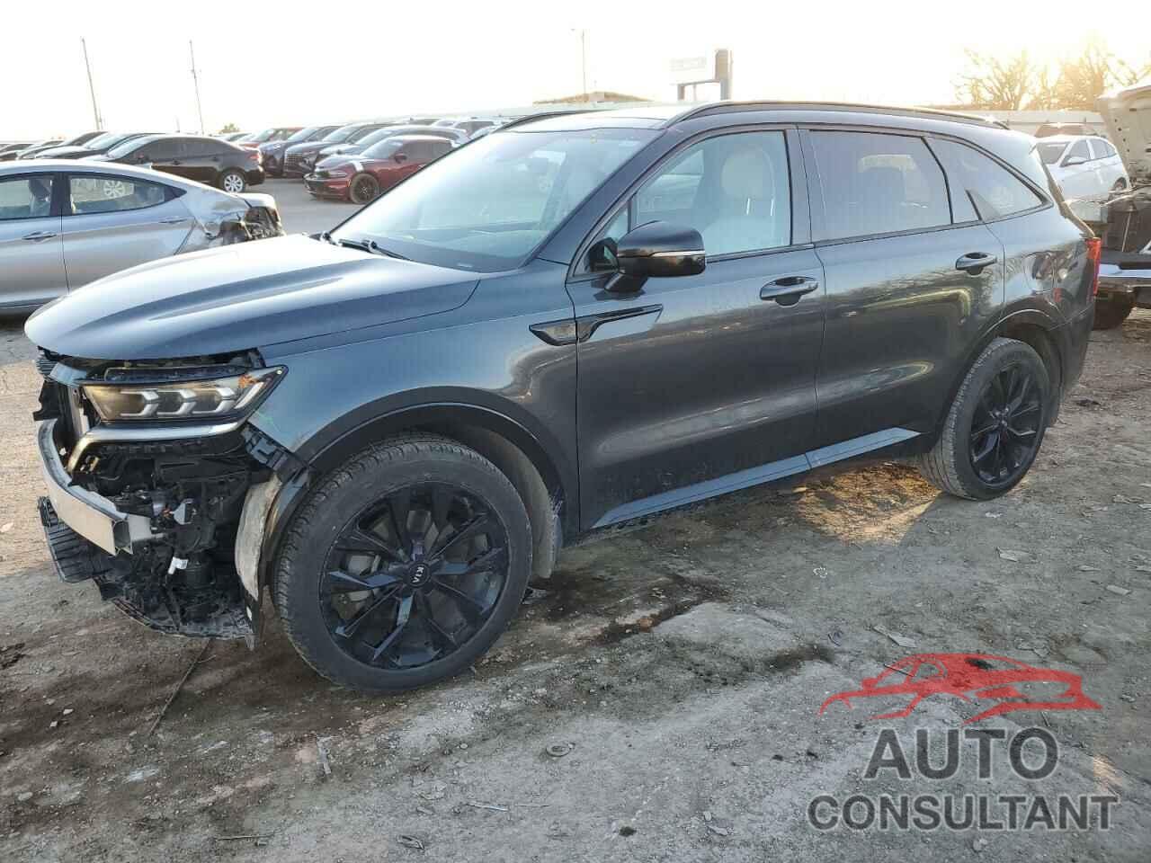 KIA SORENTO 2021 - 5XYRK4LFXMG049599