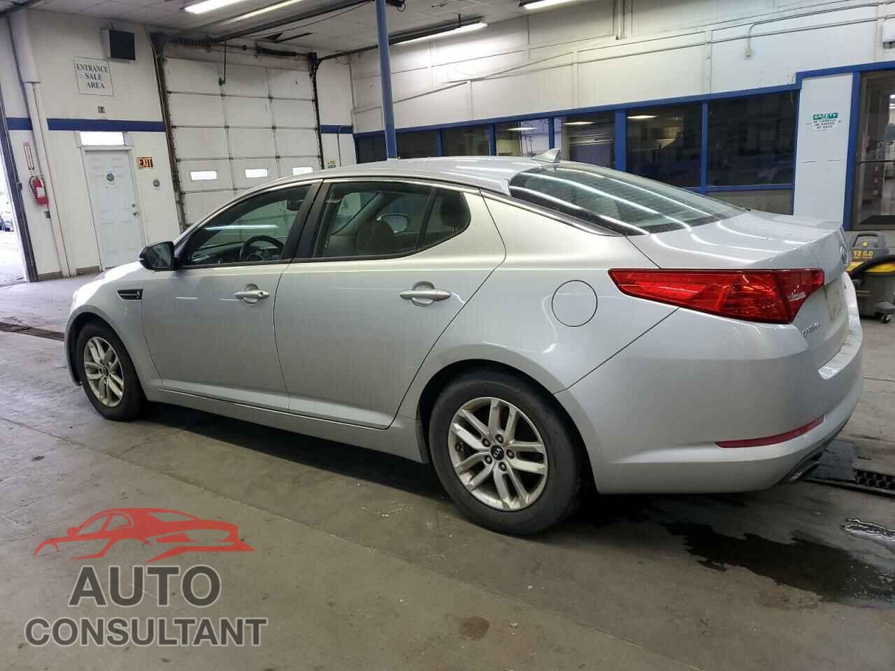 KIA OPTIMA 2011 - KNAGM4A72B5177660