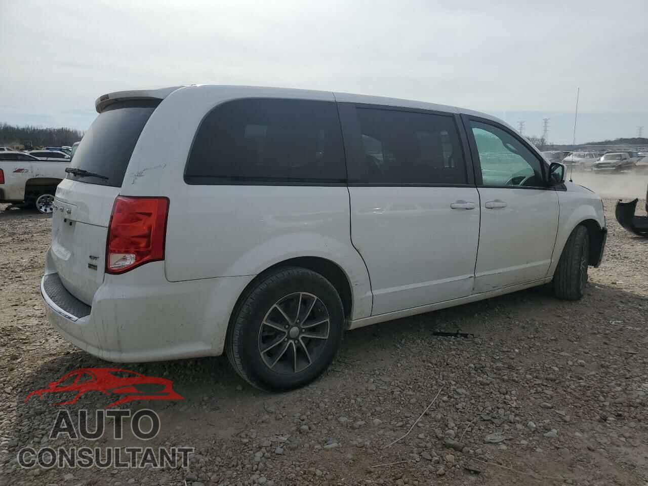 DODGE CARAVAN 2018 - 2C4RDGEG3JR140416
