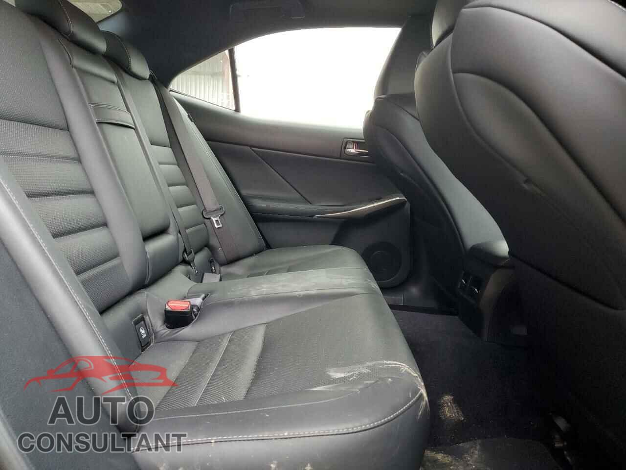 LEXUS IS 2014 - JTHBF1D24E5023623