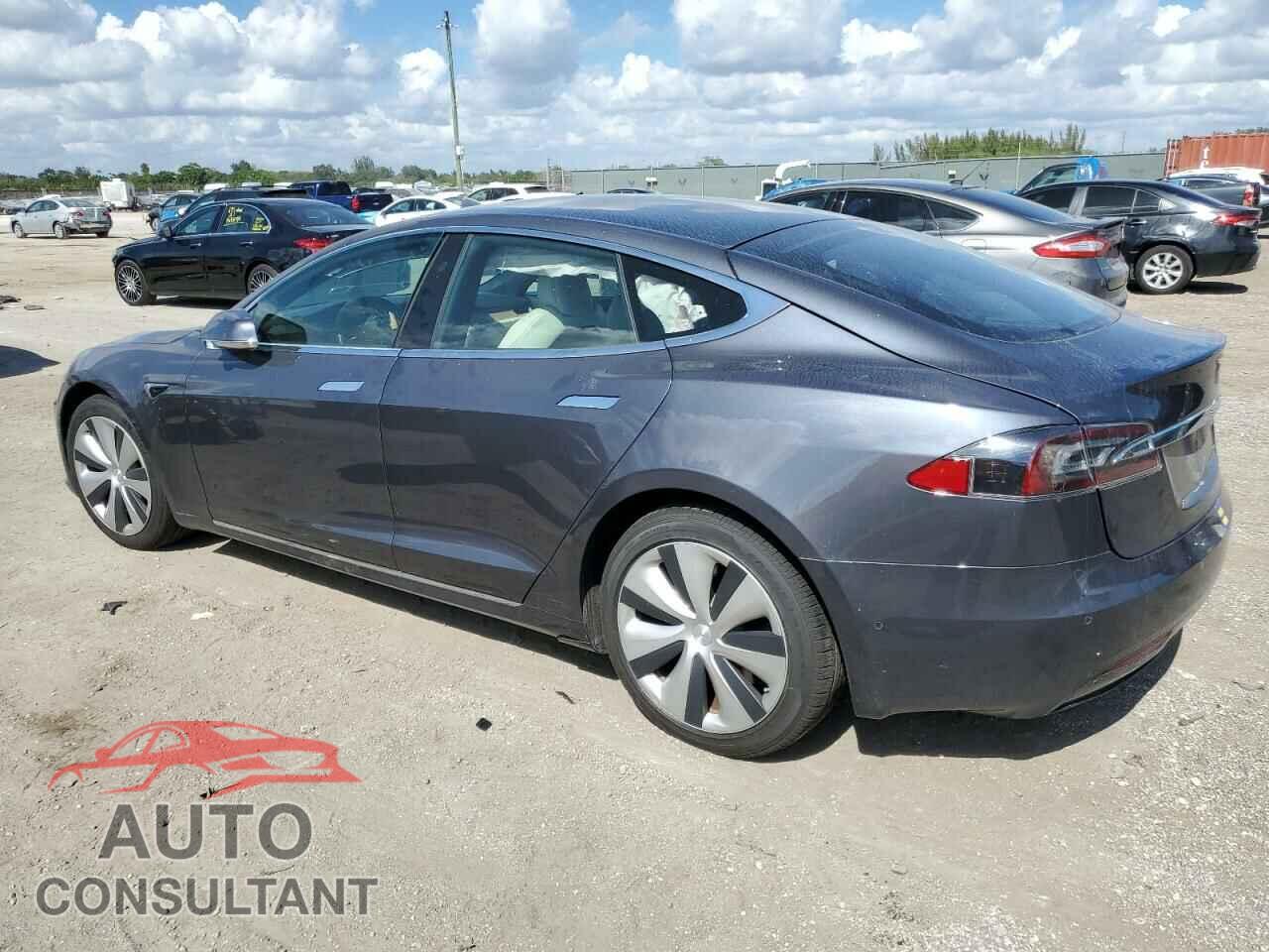 TESLA MODEL S 2021 - 5YJSA1E20MF421679