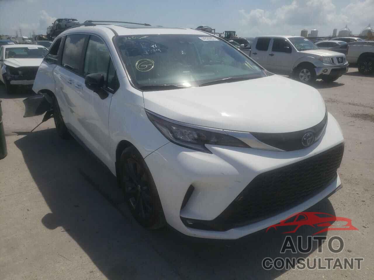 TOYOTA SIENNA 2022 - 5TDXRKEC0NS099734