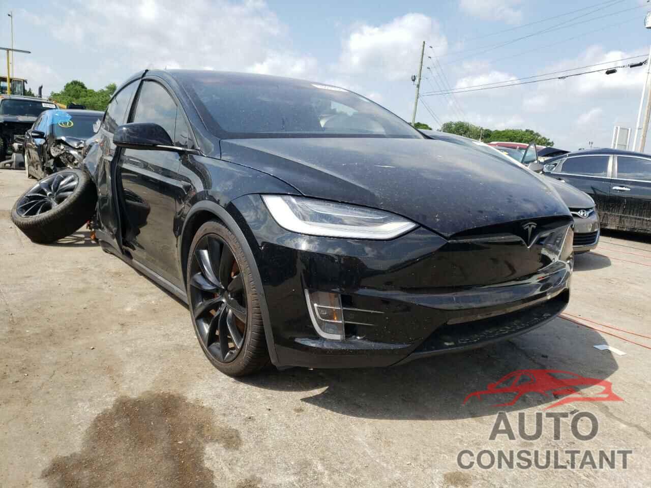 TESLA MODEL X 2020 - 5YJXCBE43LF261013