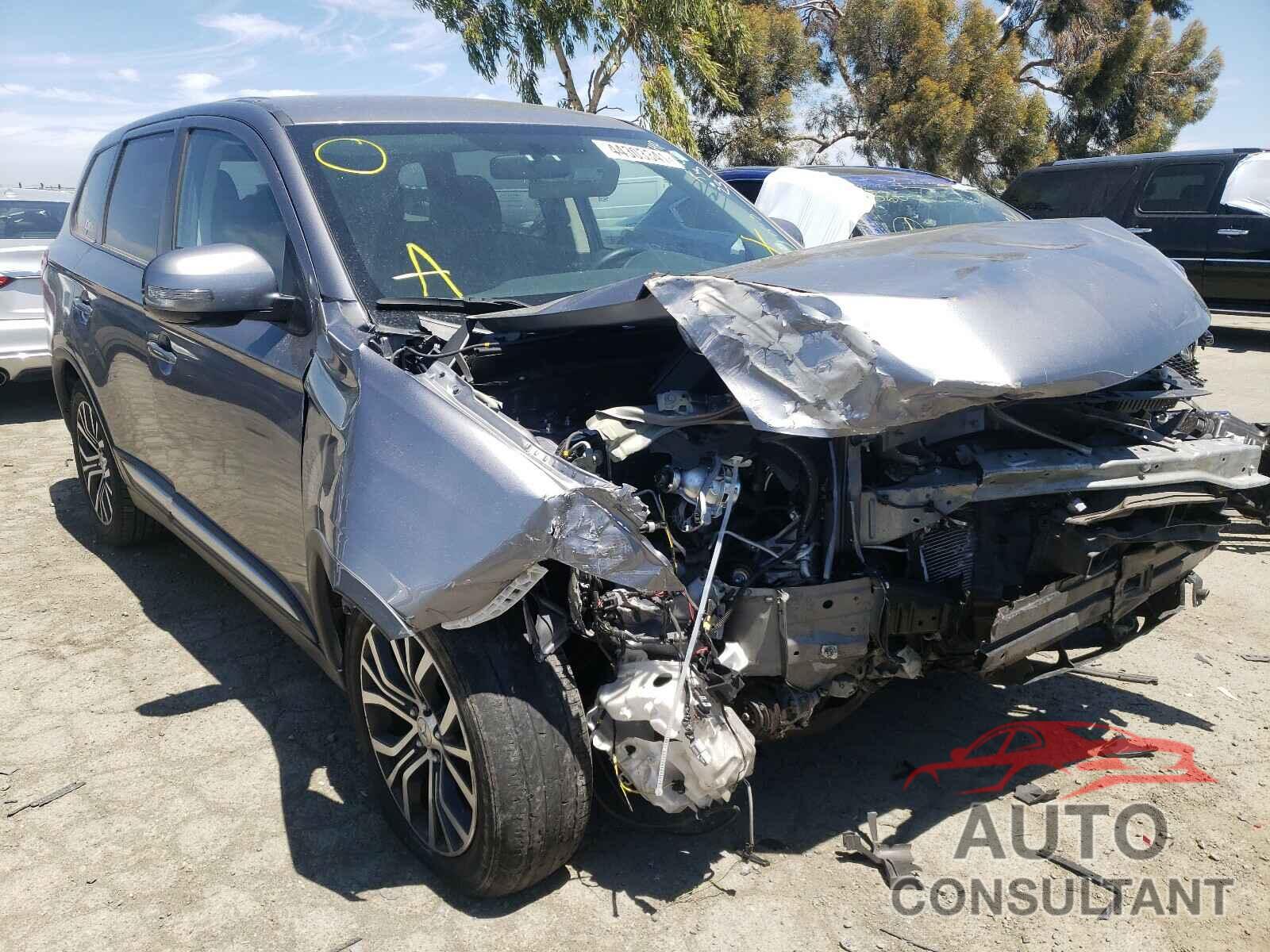 MITSUBISHI OUTLANDER 2018 - JA4AD3A3XJJ003805
