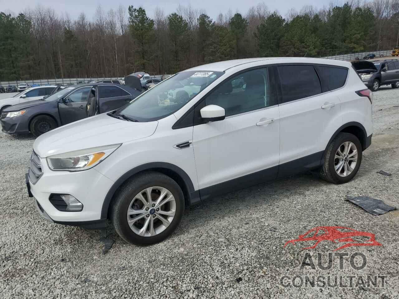 FORD ESCAPE 2017 - 1FMCU0GD3HUE77127