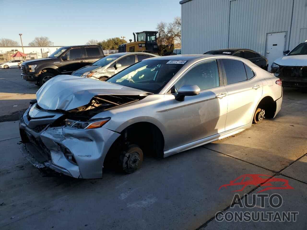 TOYOTA CAMRY 2020 - 4T1G11AK2LU927527