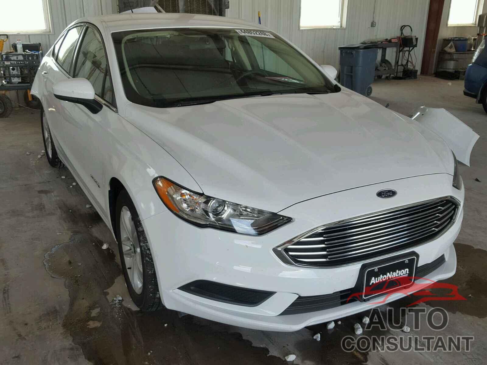 FORD FUSION 2018 - 3FA6P0LU3JR267094