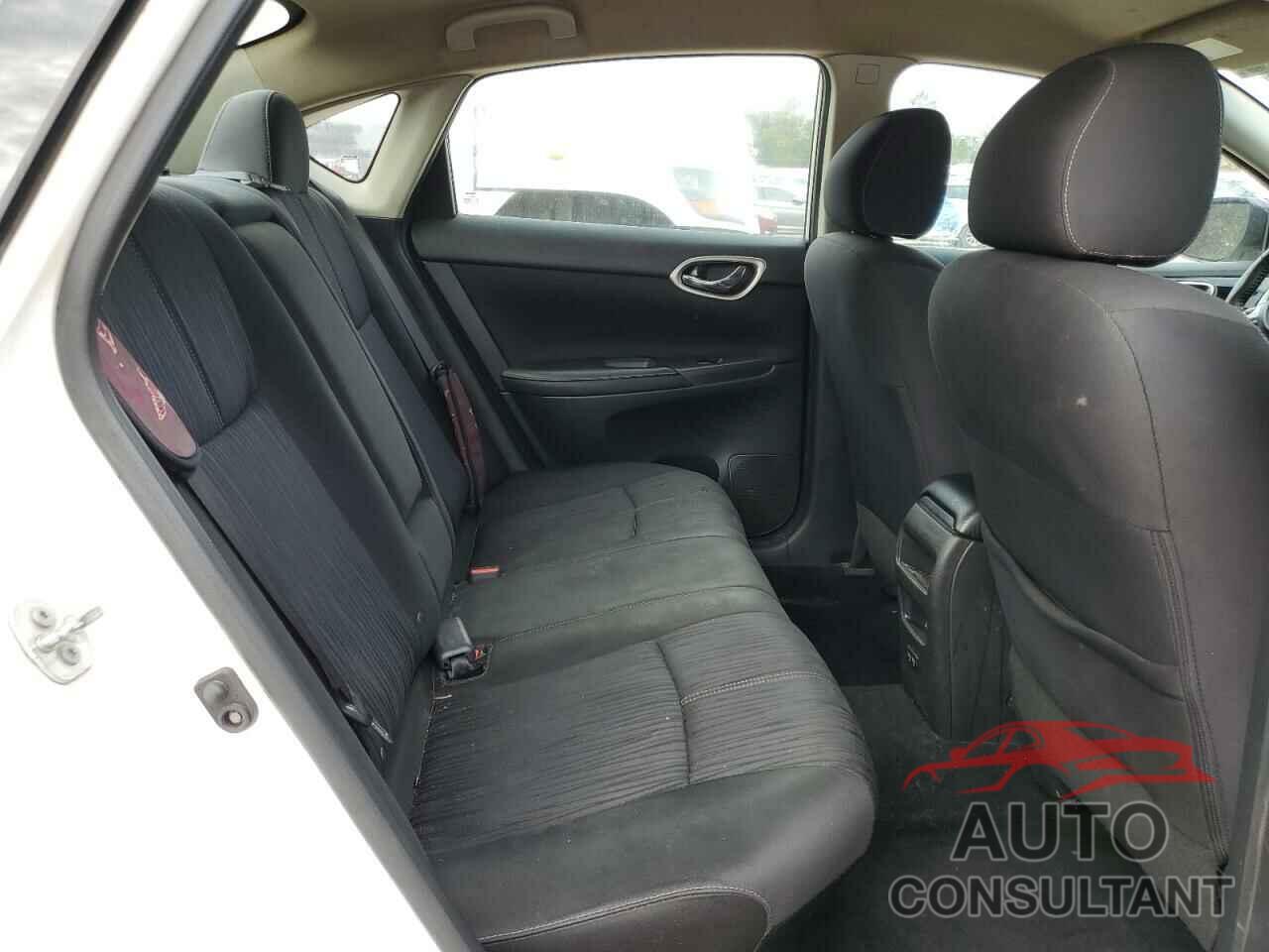 NISSAN SENTRA 2018 - 3N1AB7AP4JL618688