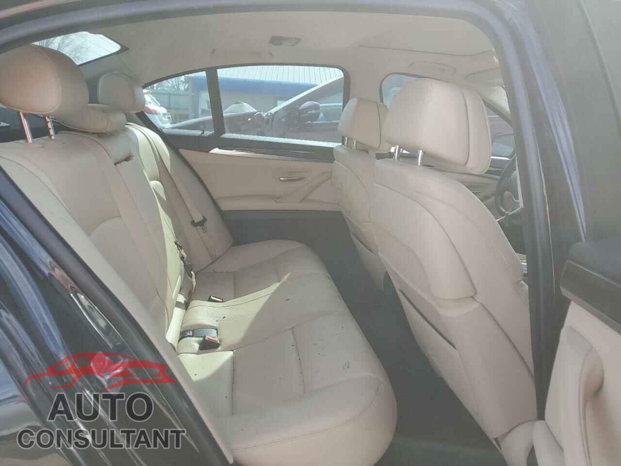 BMW 5 SERIES 2016 - WBA5A5C57GG347301