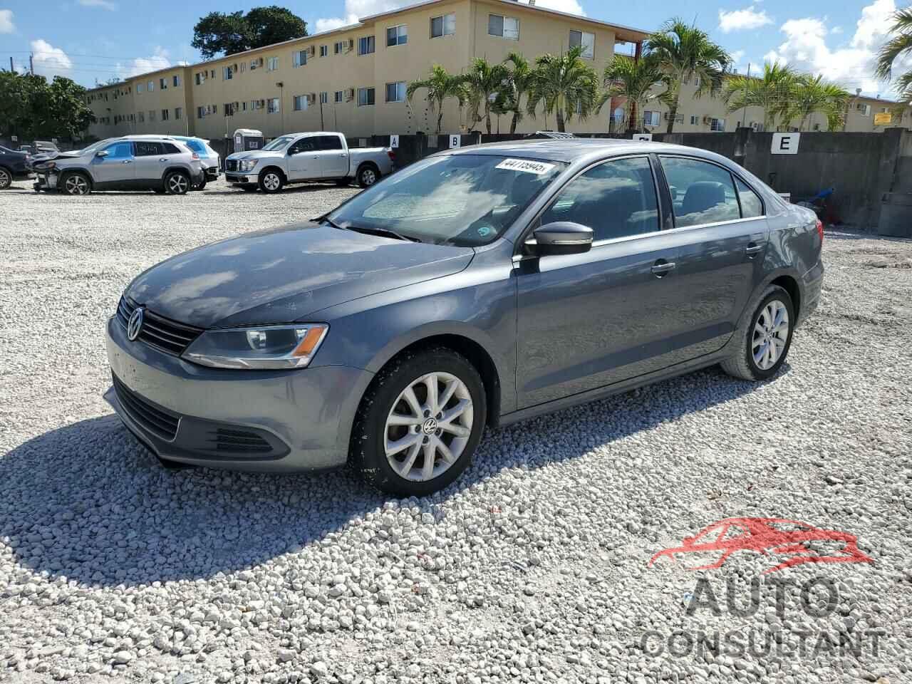 VOLKSWAGEN JETTA 2013 - 3VWDP7AJ0DM451040