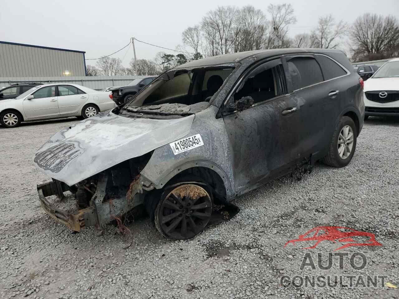 KIA SORENTO 2019 - 5XYPGDA55KG440594