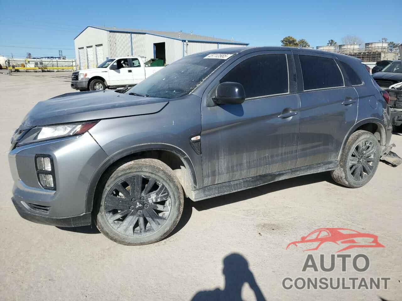 MITSUBISHI OUTLANDER 2022 - JA4ARUAU1NU014051