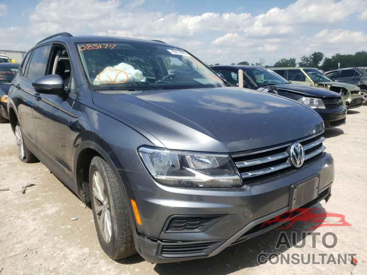 VOLKSWAGEN TIGUAN 2018 - 3VV1B7AX1JM085174